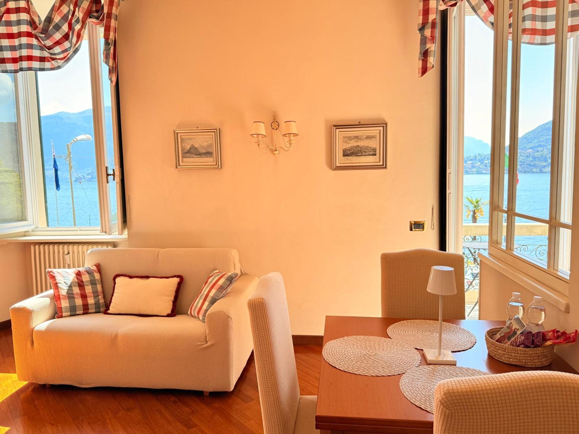 Belle Ile Lake View Suite Cadenabbia Екстер'єр фото