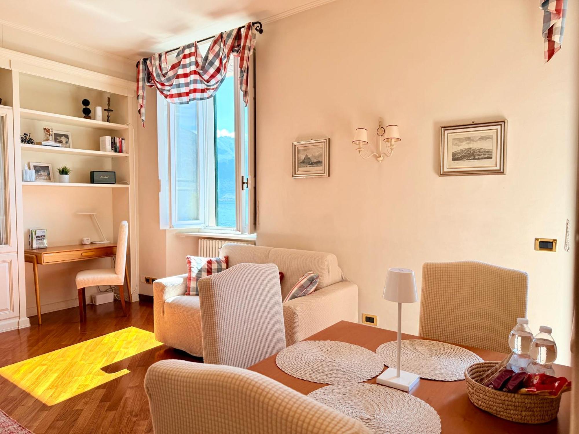 Belle Ile Lake View Suite Cadenabbia Екстер'єр фото